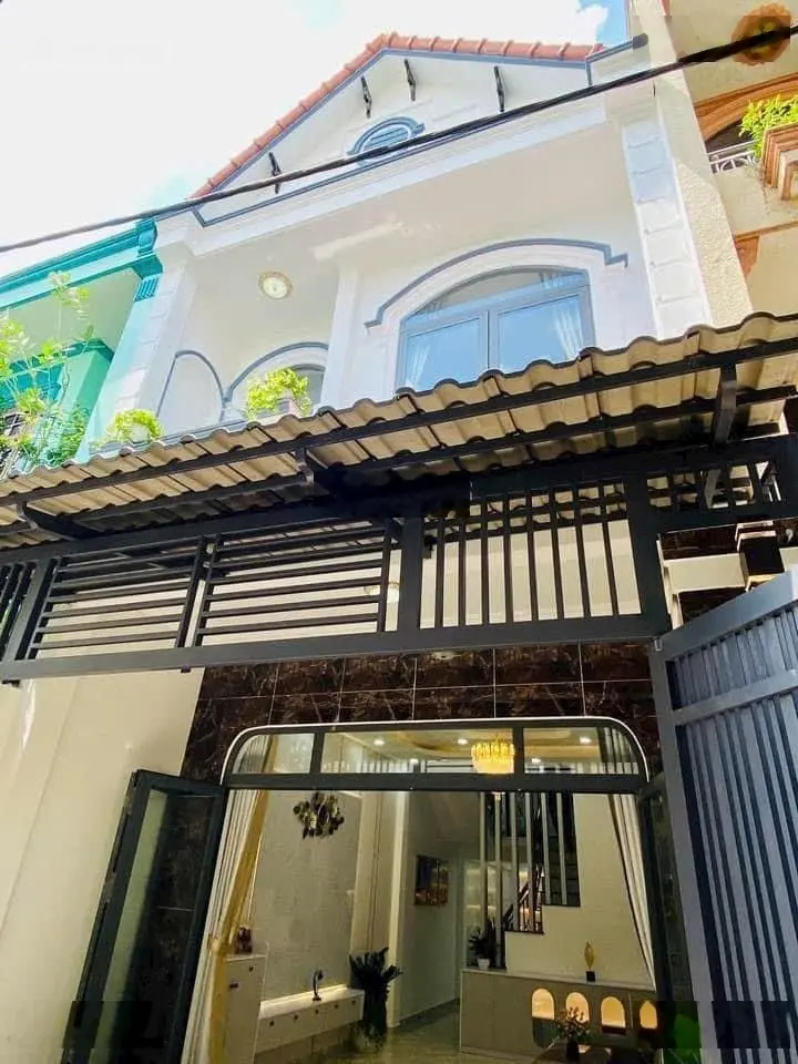 Nhà Tân Bình DT gần 80m2, 4 tầng full NT nhỉnh 6 tỷ