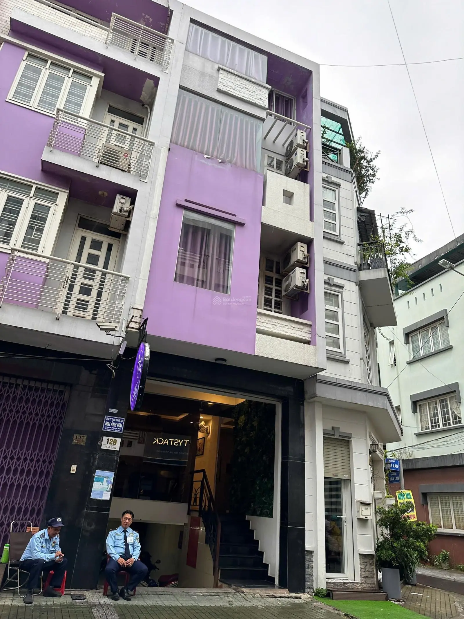 Chính chủ bán nhà mặt tiền Đường Hoa Lan, P2, Q Phú Nhuận. DT: 4x16m. Hầm 3 tầng ST. HĐT 55tr/tháng