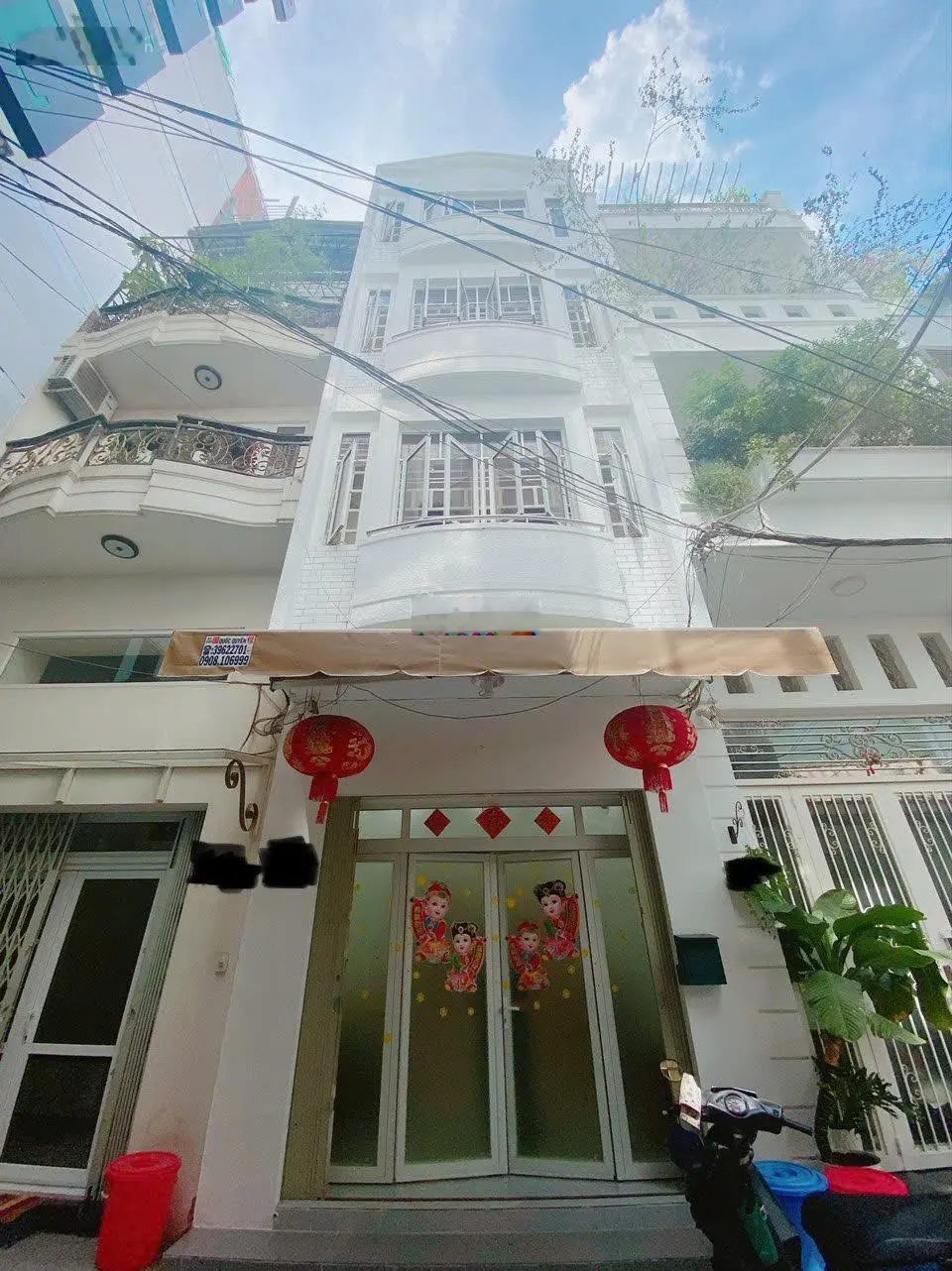 Bán nhanh nhà phố 4 lầu đường Lý Tự Trọng, P.Bến Thành,Q.1 (4x22m) Giá: 27 Tỷ có thương lượng lộc.