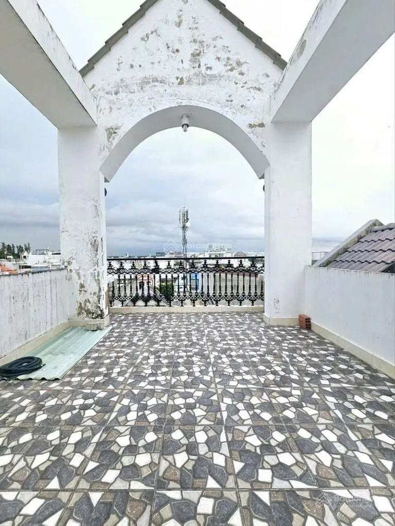 Quá hiếm! bán nhà 3 tầng đẹp - XH đỗ cửa Nguyễn Thị Thập - Huỳnh Tấn Phát sát Nam Long 48 m2 4.x tỷ