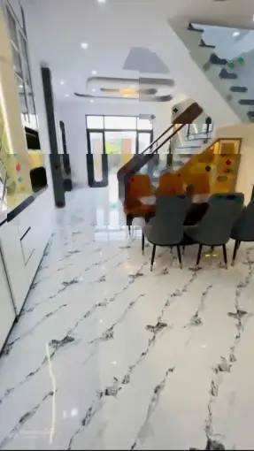 Chủ nhà cần bán gấp căn nhà ở Trịnh Như Khuê, DT 80m2 1 lầu 1 trệt Giá Đang 1 tỉ 835