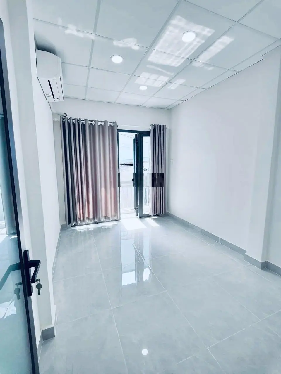 Quận 1 - Cần ra nhanh nhà Võ Văn Kiệt, trung tâm sg