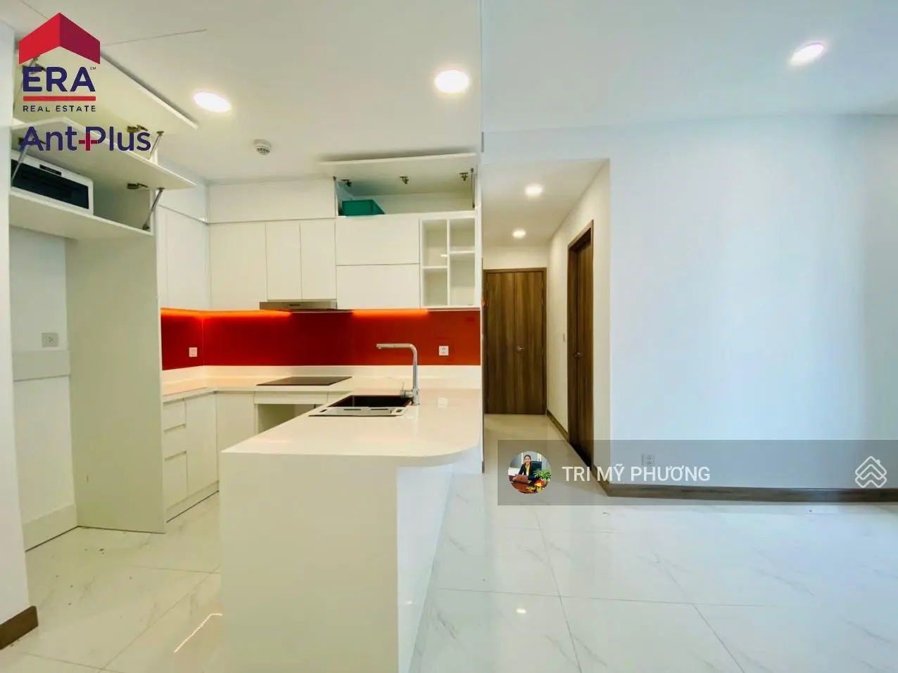 Chính chủ bán 1PN Sunwah Pearl + tầng trung, cao + View đẹp, thoáng + full nội thất + vào ở ngay