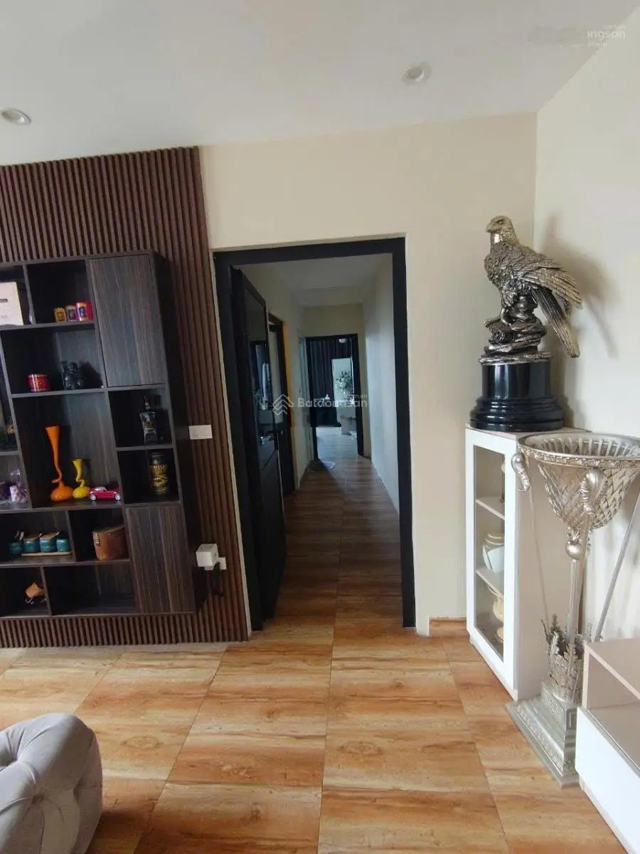 Bán tòa apartment mặt phố hồ trúc bạch, ba đình, dt 140m2, 9 tầng, 2 thoáng, giá 65 tỷ