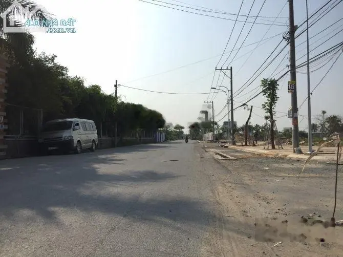 Bán nền dự án 87m2 giá chỉ 1,9 tỷ đồng đường Trường Lưu, P. Long Trường, Quận 9