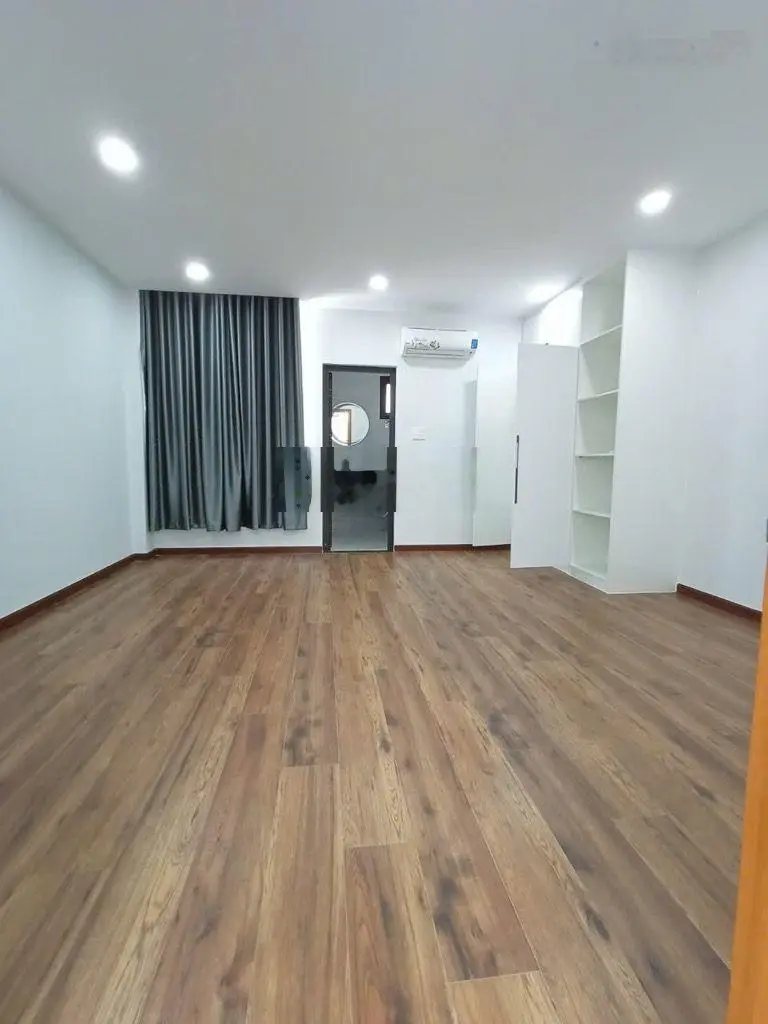 Chính chủ cần bán nhà Đ Nguyễn Thị Thập Q7 hẻm xe hơi ngủ trong nhà gần chợ Tân Mỹ