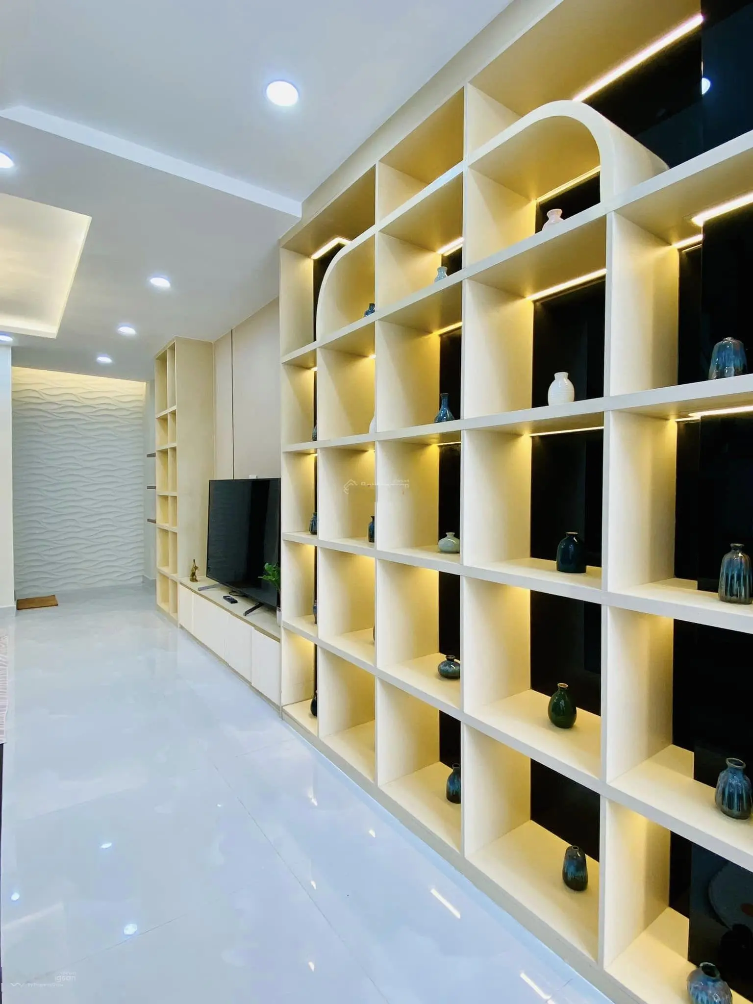 HẠ GIÁ BÁN NHANH NGUYÊN HỒNG,GÒ VẤP,3TY5 ,5X16,1T3L , 4PN, 5WC , HẺM TO 6M , THUÊ LÀM SHOP HOA 15TR