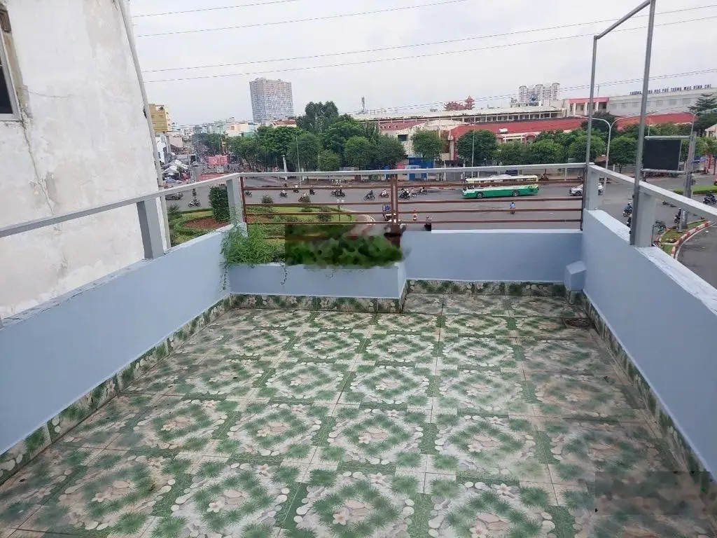 Bán gấp NP 50m2 ở Nguyễn Văn Luông, Quận 6, 8,6 tỷ, 5PN, 5WC