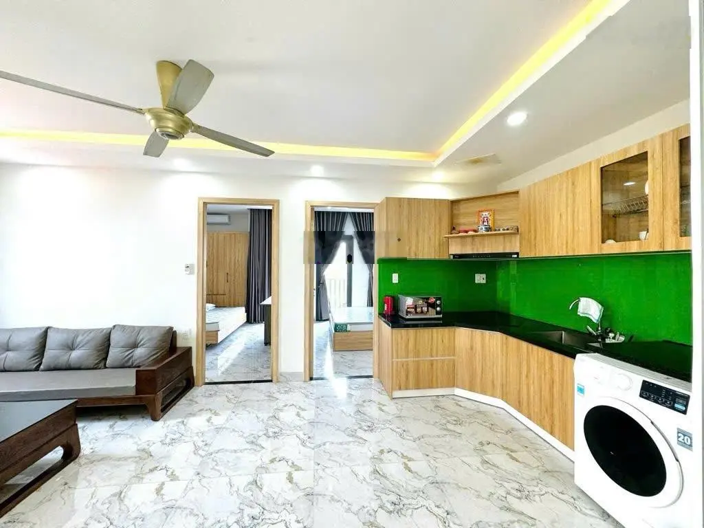Tòa căn hộ 4,5 tầng đường Trần Khánh Dư, doanh thu 70 triệu. Sát biển Mỹ Khê
