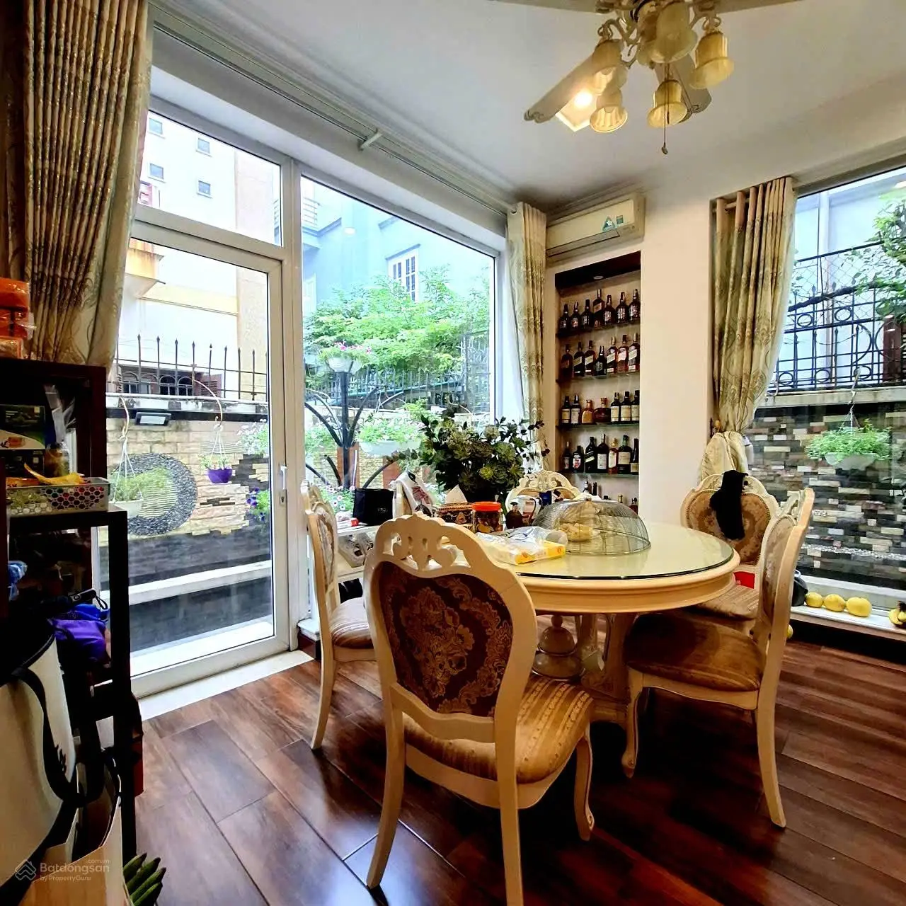 Siêu hiếm biệt thự đơn lập đẳng cấp Linh Đàm - Vị trí siêu đắc địa - DT 232m - MT 12,5m - giá 45 tỷ