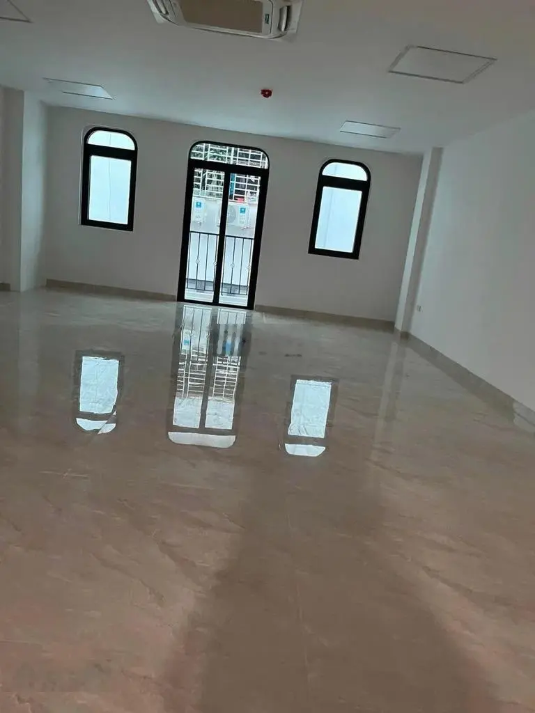 CẦN BÁN GẤP - Nhà Mặt Phố TT Cầu Giấy, Vỉa Hè 6M, Dt 66Mx8Tầng - Thang Máy - Giá Chốt 38.5TỶ