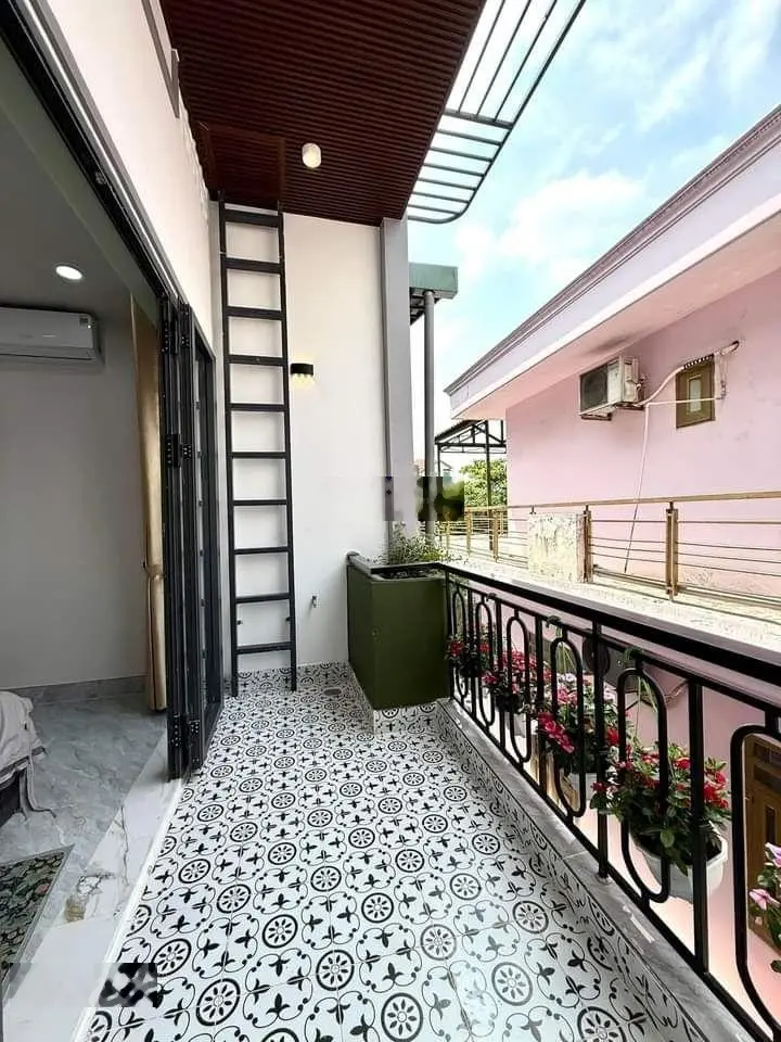 Bán nhà chính chủ sổ hồng riêng 85m2/968 triệu, đường nguyễn thị minh khai, p.tân đông hiệp, dĩ an.