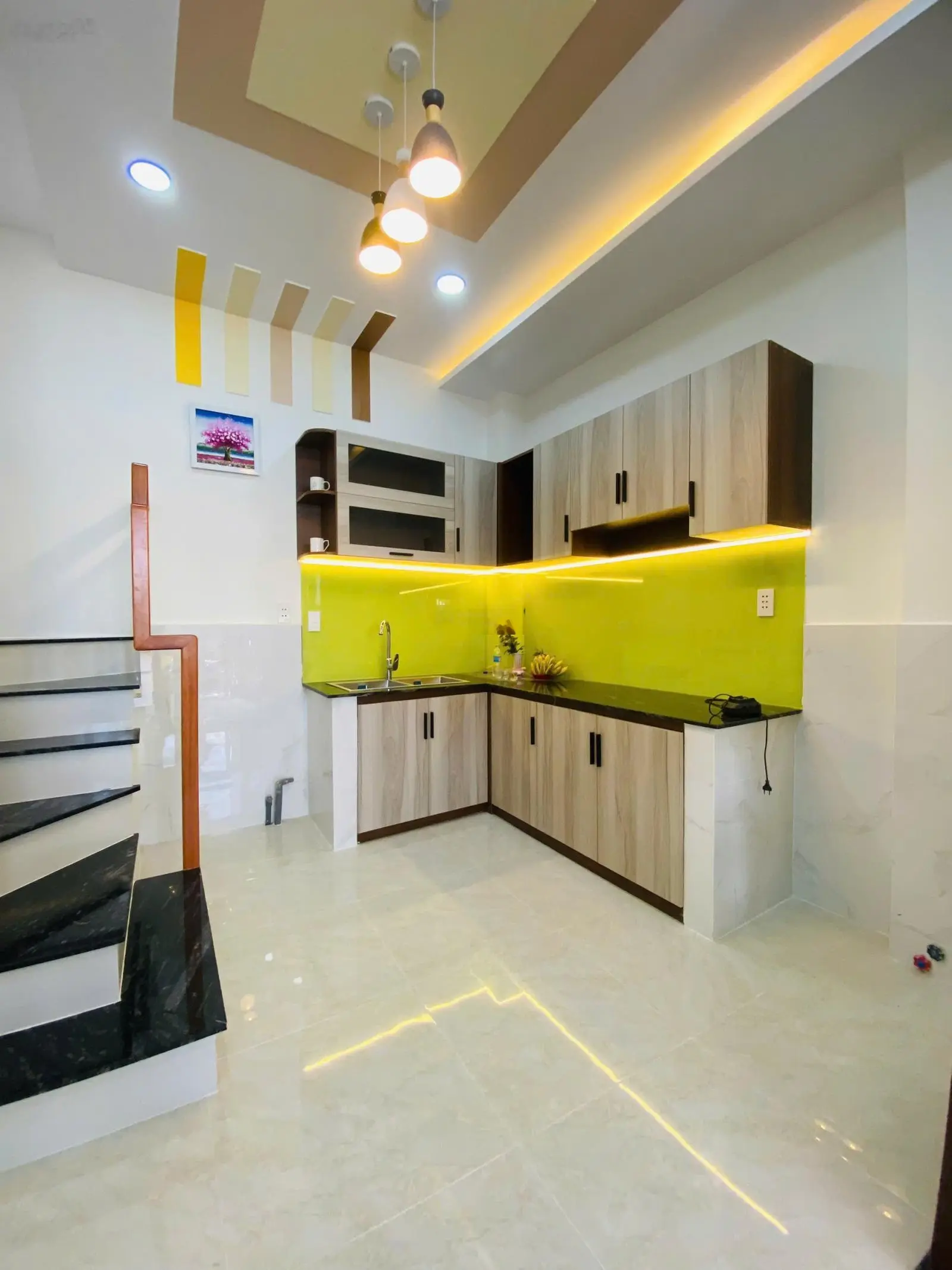 Bán nhà quận 8 bình đông mới đẹp 40m2 2tầng hơn 3tỷ