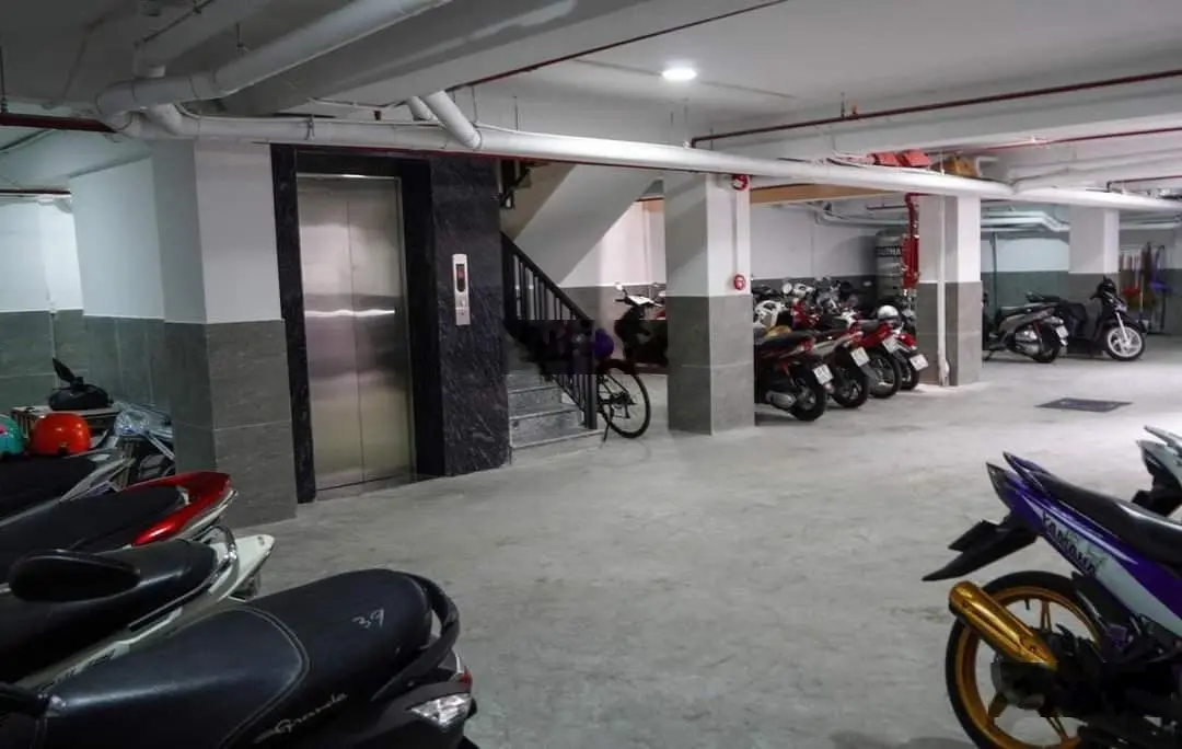 Dòng tiền 3 tỷ/năm! Bán tòa nhà CHDV Đường Nơ Trang Long 282m2 (12m x 20m), 6 tầng, P12, chỉ 53 tỷ