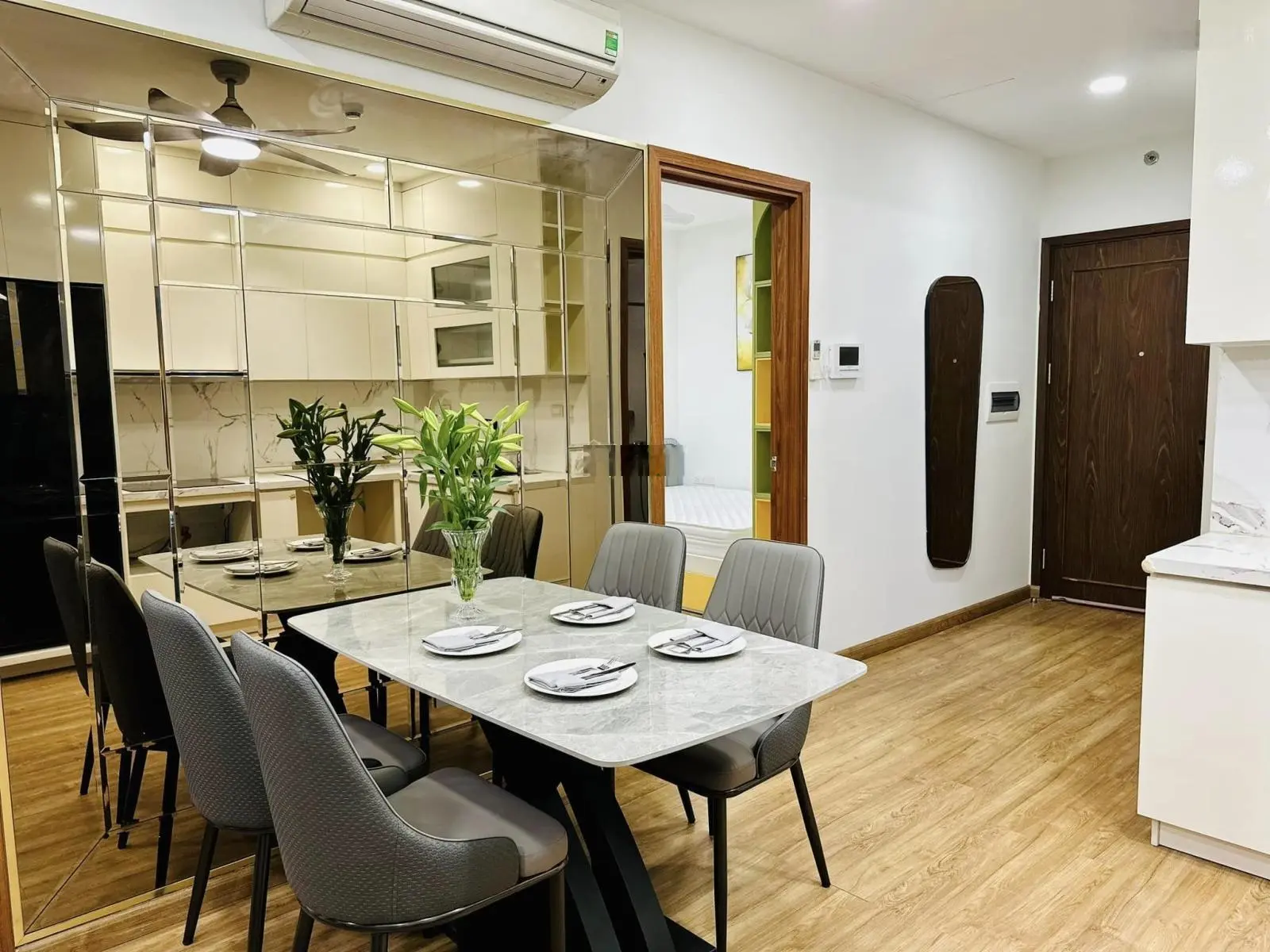Bán CH 5A Lê Đức Thọ, 2n2vs, 70m2, Full đồ, giá 3,6 tỷ. LH 0982 629 ***