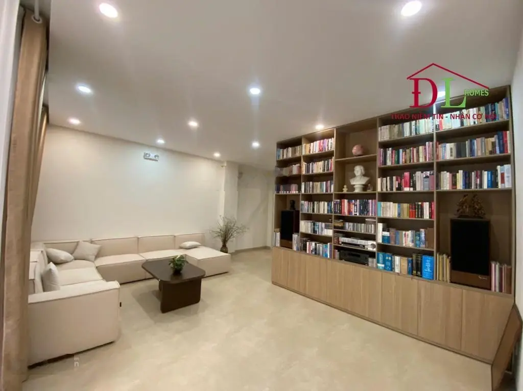Bán biệt thự mới hoàn thiện đường Cô Giang, Đà Lạt - 222m2, 4PN, vị trí đẹp đã hoàn công, giá 23 tỷ