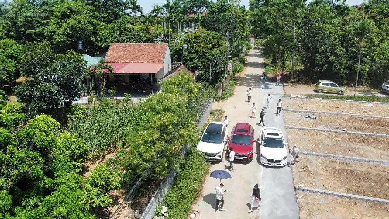 Bán đất Chương Mỹ trục chính liên thôn đã phân sẵn 5 lô sổ hồng mới tinh giá chỉ nhỉnh tỷ xíu