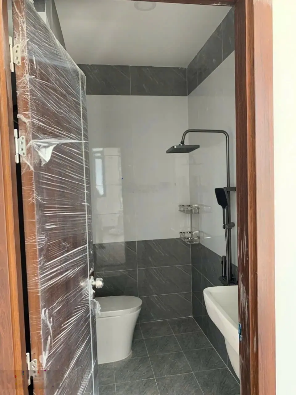 Bán gấp nhà riêng 8PN, 8WC, 61m2 tại Hoàng Quốc Việt, Phú Mỹ, Quận 7, HCM, 10,5 tỷ