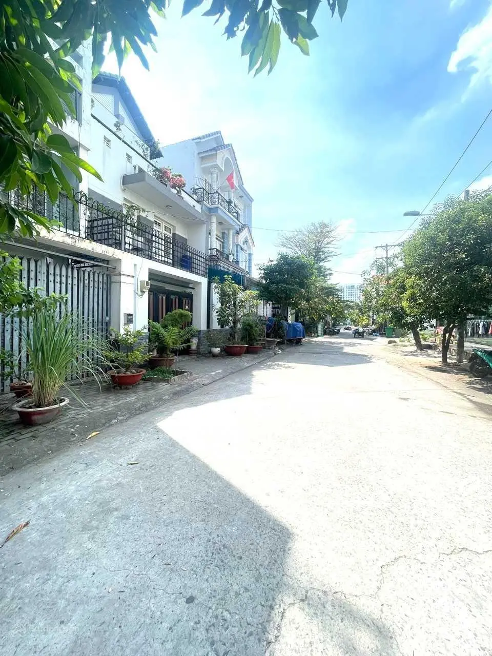 Đất 8x15m trục Phạm Văn Đồng, ngay Giga Mall - đường rộng 10m, hạ giá mạnh 14 tỷ còn 12 tỷ chốt
