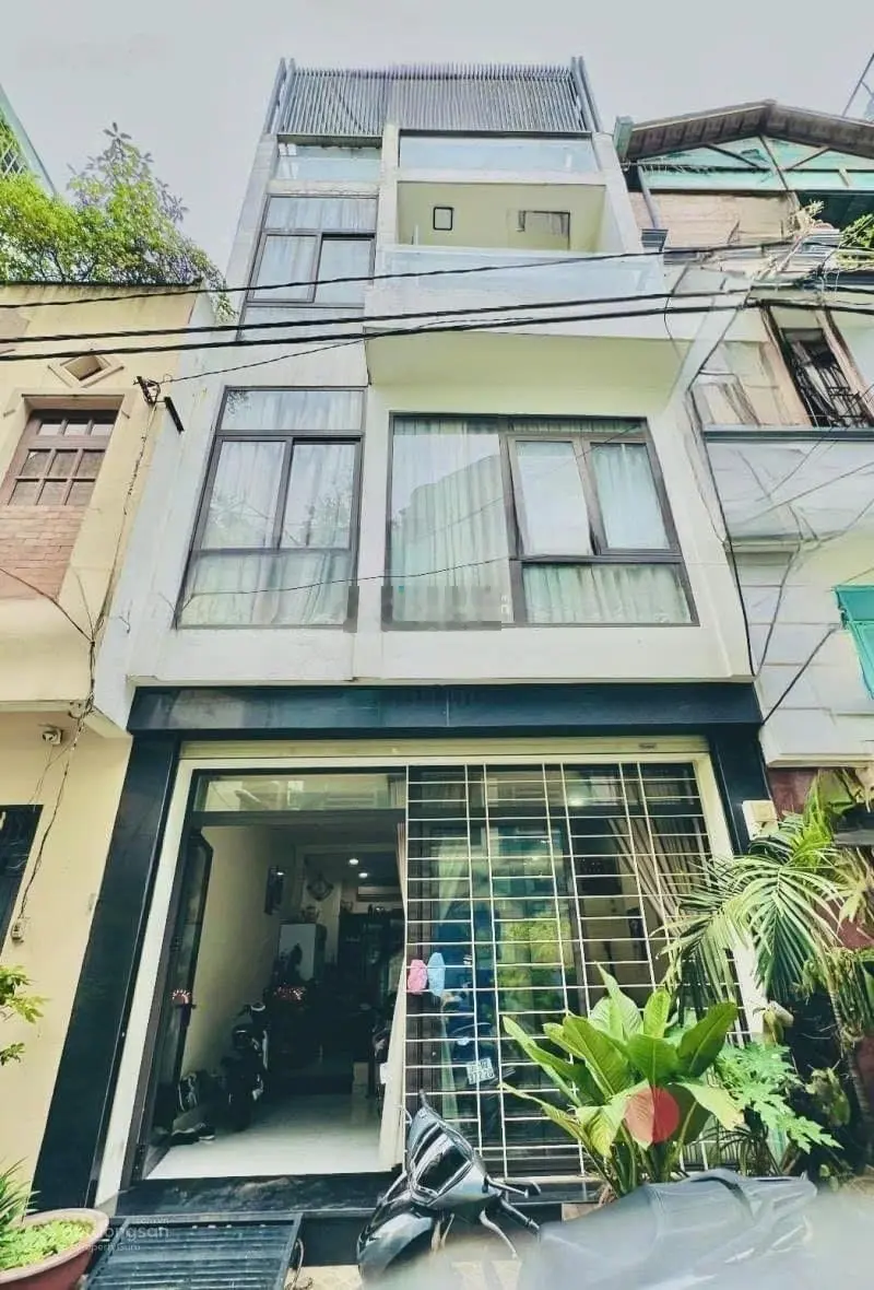 Gấp! Bán nhà đường An Điềm, Quận 5.Giá 3,25Tỷ/56m2(4x14m). Sổ sạch. Đang cho thuê 18 triệu/tháng