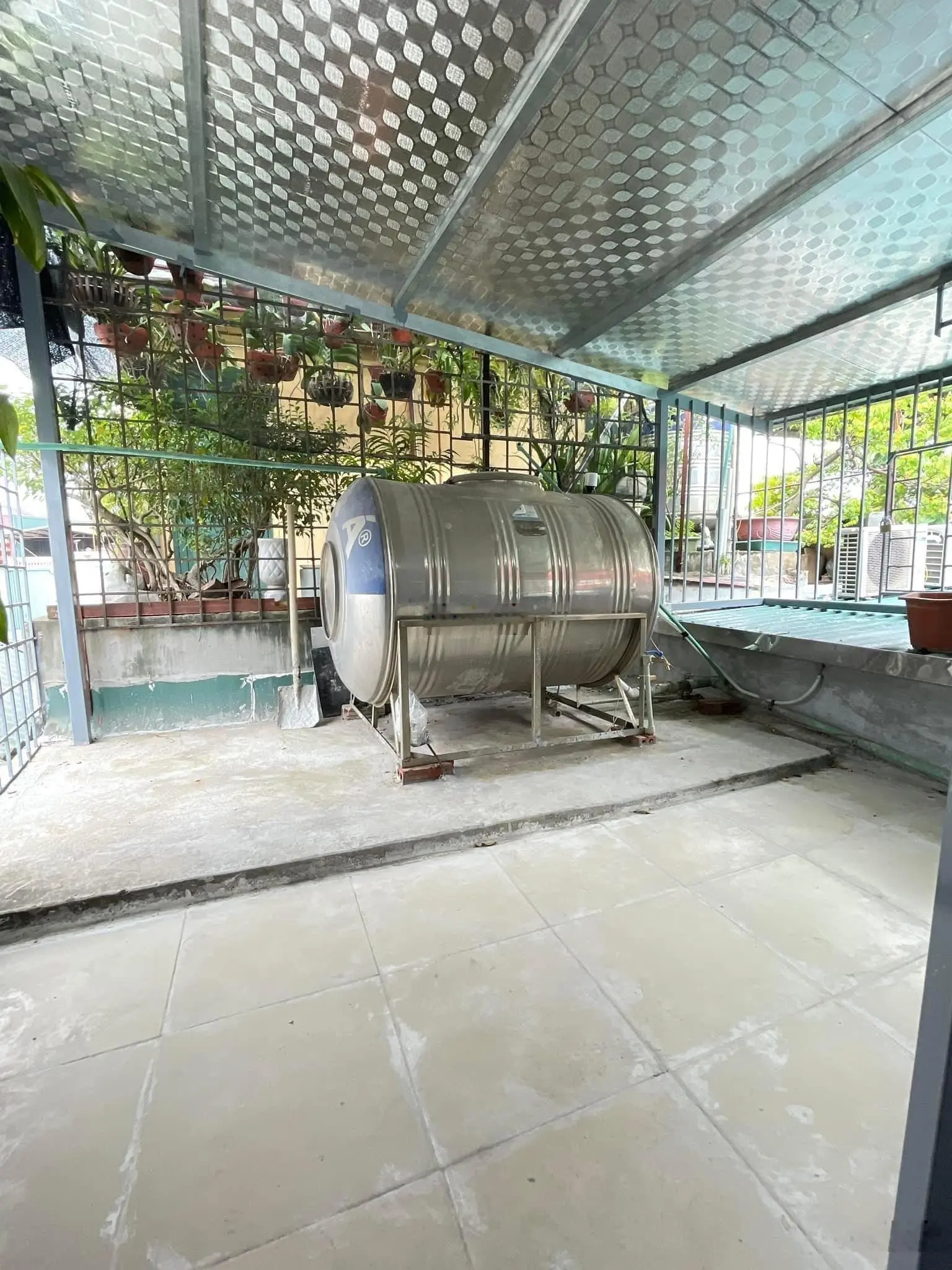 LÕI ĐỐNG ĐA - 3 BƯỚC RA MẶT PHỐ - TRƯỚC NHÀ SÂN ĐỂ XE RỘNG - NHÀ MỚI ĐẸP FULL NỘI THẤT