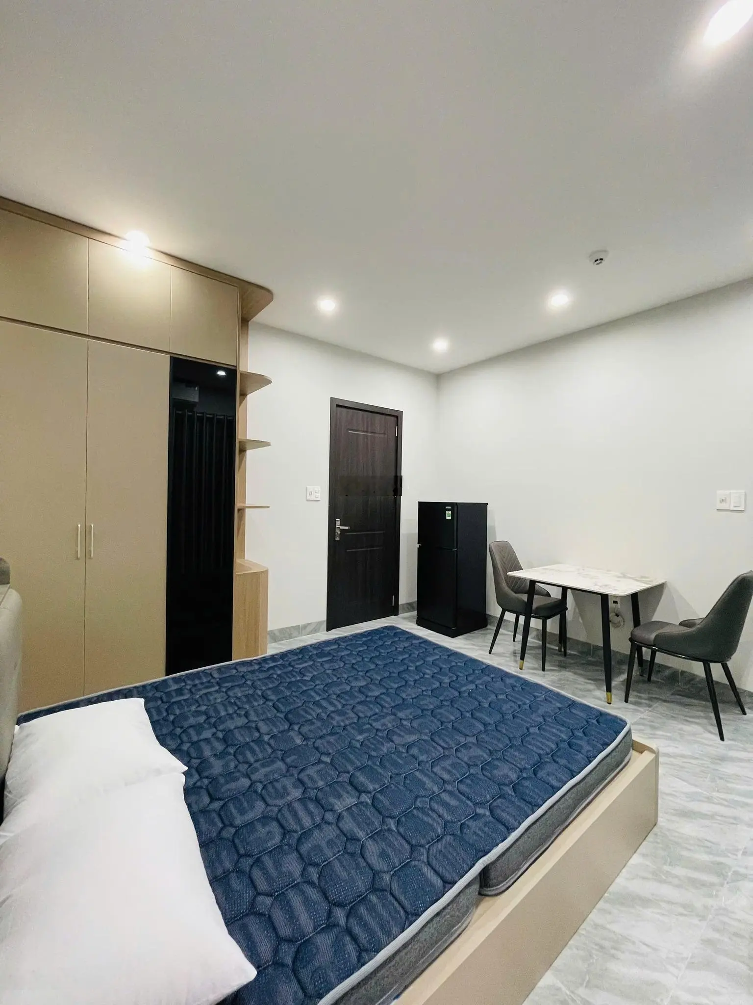 Bán CHDV 51m2*5T*8 phòng Hồng Mai, Bạch Mai HBT, doanh thu 45 tr/tháng, 0985818818