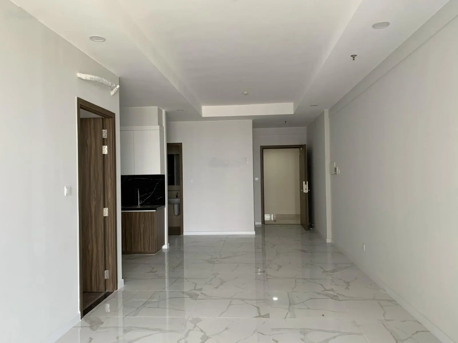 Căn hộ Opal Boulevard trên trục đường Phạm Văn Đồng cần bán căn 2pn2wc 75m2 đã có sổ hồng chỉ 2ty7