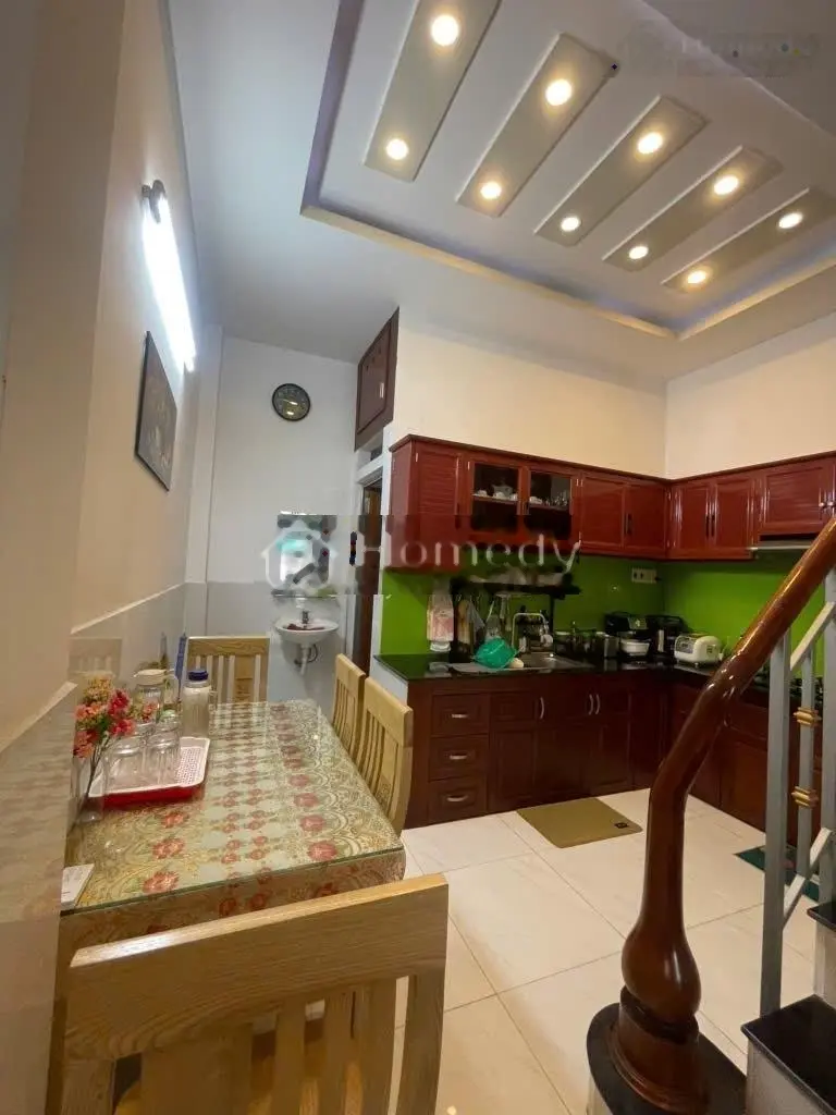 Chính chủ bán,đường chiến lược,ngay bệnh viện bình tân, 4 tầng - 4x12 - hẻm 5m - 5.5 tỷ