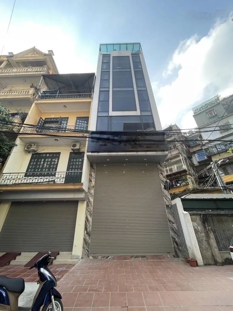 Bán nhà phố Kim Đồng, vỉa hè thênh thang, thang máy, kinh doanh nhộn nhịp, sầm uất