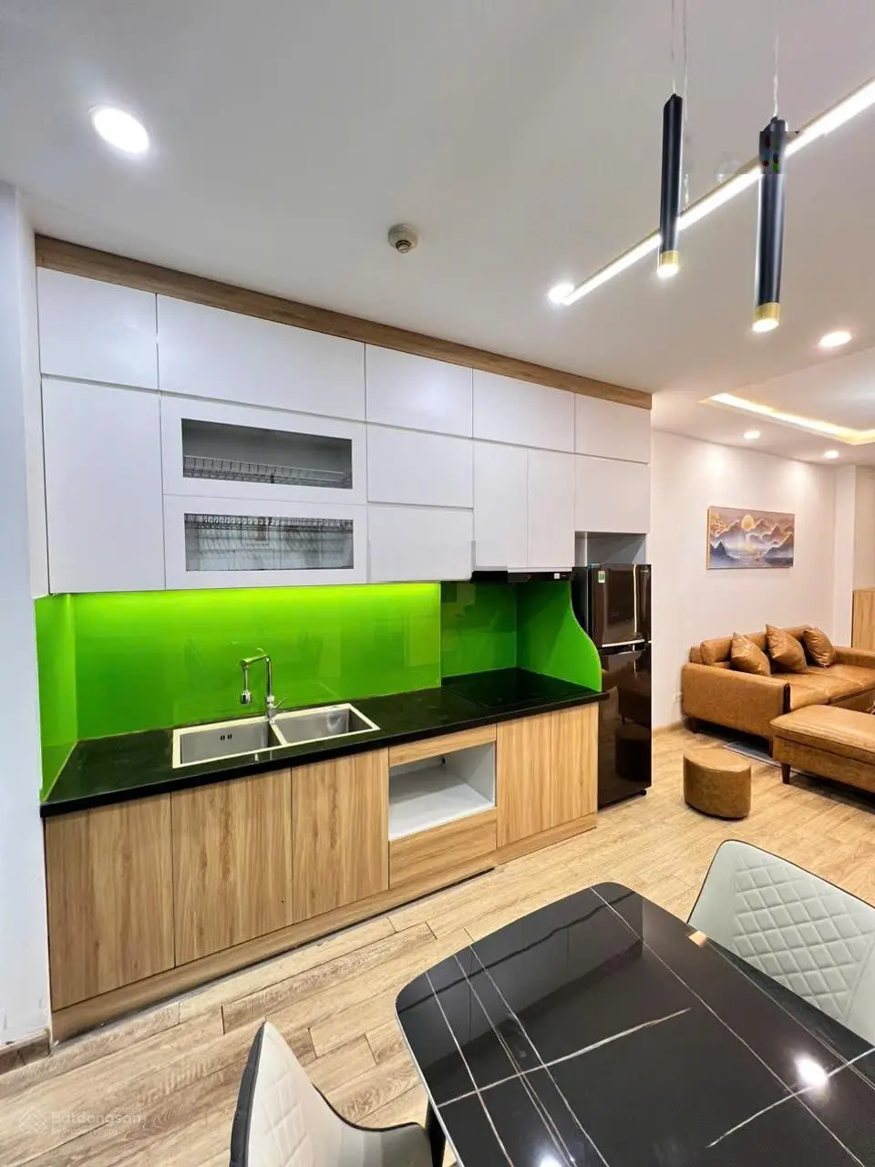 Hiếm! Siêu phẩm căn hộ 70m2 2 ngủ 2WC ở CT36 Định Công full đồ giá 4 tỷ. Bao phí sang tên