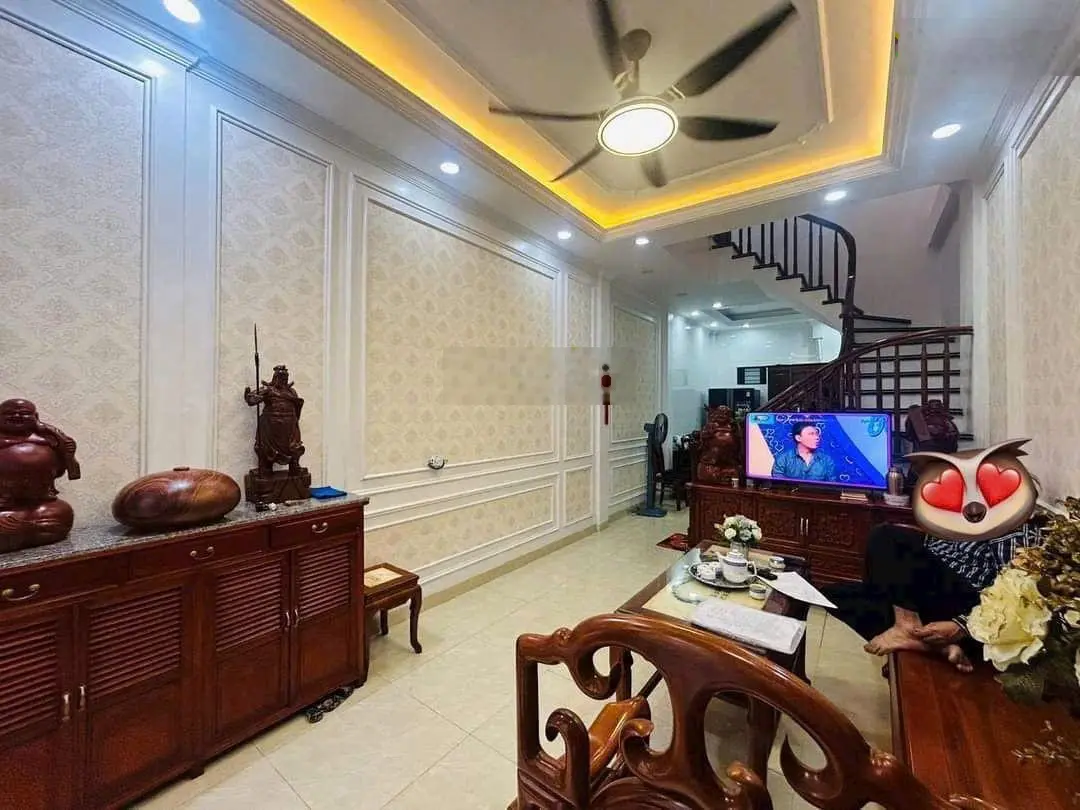 Bán nhà Phố Vọng. Diện tích: 48m2, 4 tầng, MT: 4m. Giá 9.4 tỷ Hai Bà Trưng. LH: 0985 731 ***