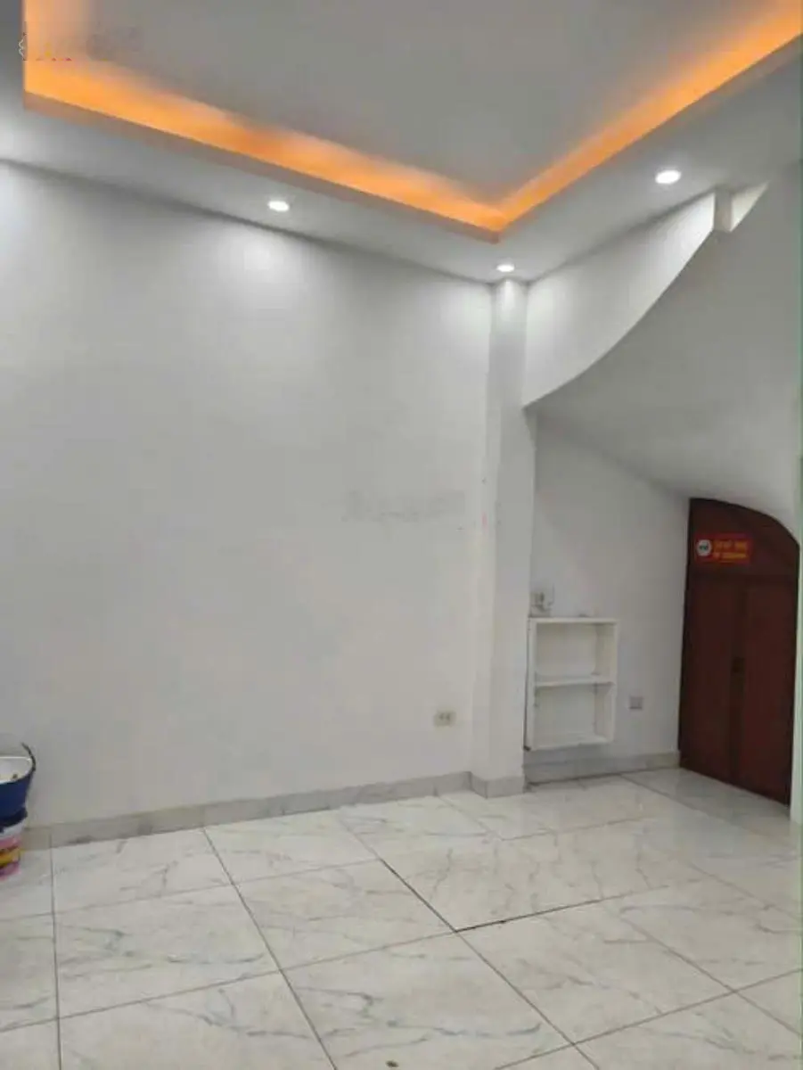 Bán gấp ngõ 317 tây sơn - đống đa 40m2 5tầng MT 4m giá chào 9,95tỷ có thương lượng