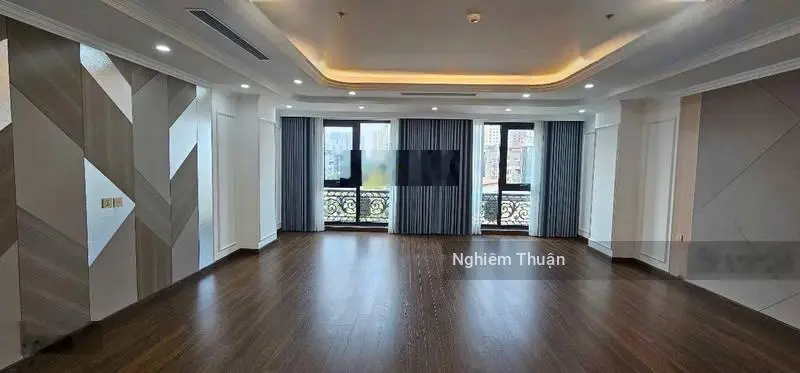 Bán nhà mặt phố Nguyễn Hoàng, Cầu Giấy, Hà Nội. 9 tầng thông sàn, hiện đại. 170m2, MT 6,8m. Giá tốt