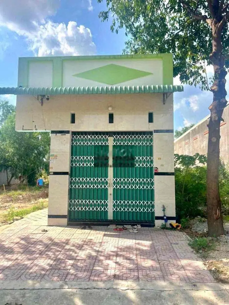 Cần bán dãy trọ 10 phòng kế bên KCN Becamex Chơn Thành, 300m2/998tr