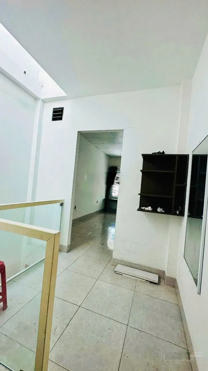 Nhà 2 tầng mặt tiền Trần Văn Ơn, TTTP Nha Trang - cách biển Trần Phú: 450m, giá: 7,2 tỷ