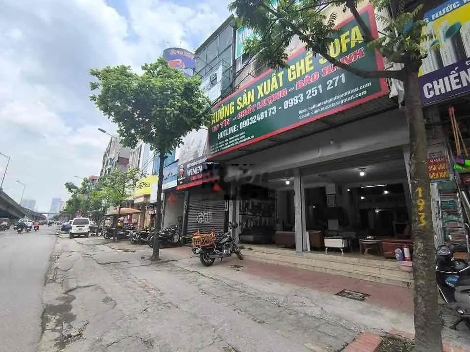 Bán mặt phố Nguyễn Xiển 60m 7 tàng 4mt 20 tỷ hạ sốc vỉa hè phố