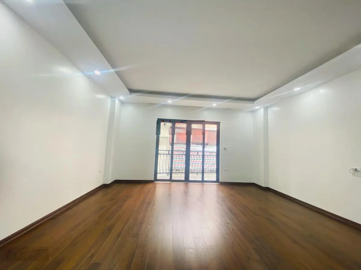 Bán nhà hoa hậu xã đàn đống đa, ngõ thông kinh doanh,6 tầng thang máy, gara ôtô 80m2/6t/6mmt 15tỷ