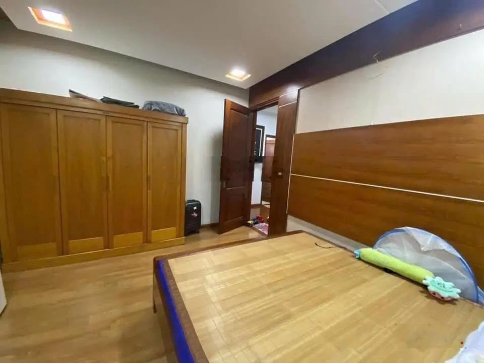 Phân lô Hoàng Cầu Đống Đa - đầy đủ công năng - gần ôtô - kinh doanh sầm uất 50m2/4T/5mMT 10tỷ có TL