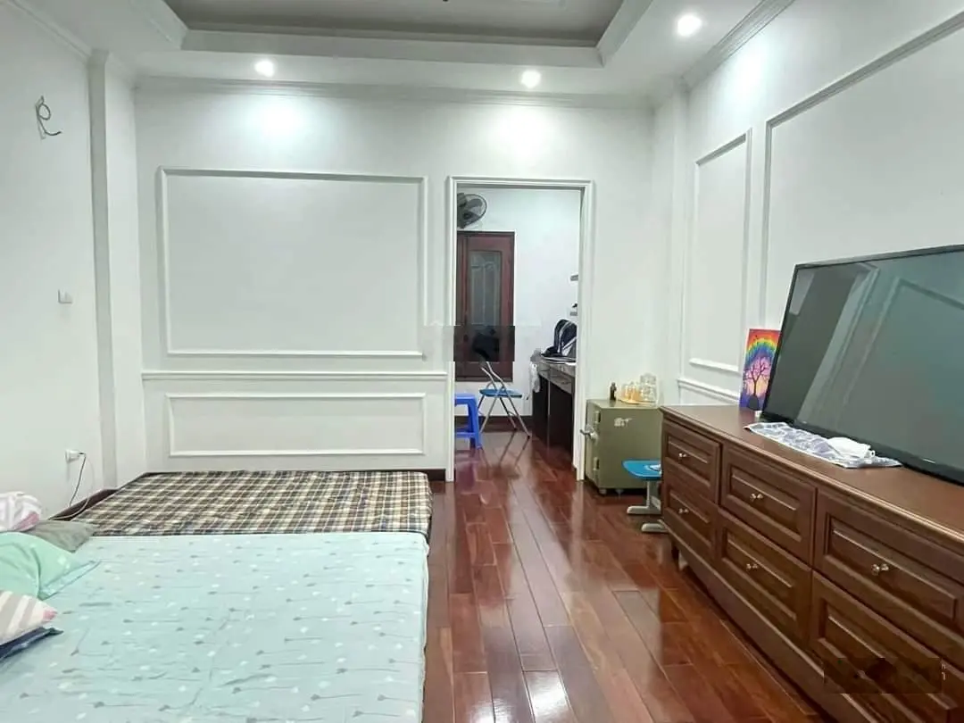 Bán nhà văn cao - phân lô - ô tô tránh - vỉa hè - thang máy - nhà mới 70m*6tầng*mt 4m* 23tỷ nhỉnh