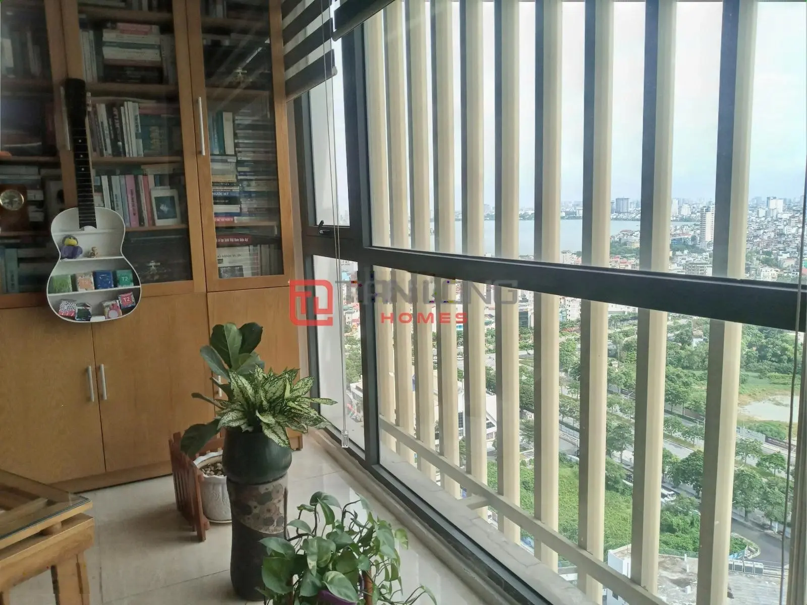 Bán căn góc, view hồ Tây cực đẹp tại Toà N04B Ngoại Giao đoàn, Xuân Tảo.