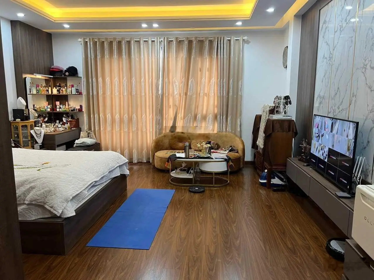 Bán nhà riêng 54m2 chính chủ tại Liễu Giai, phân lô kinh doanh mặt trước, ô tô đỗ sau nhà