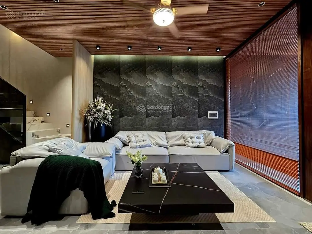 Bán nhà 3 tầng Hòa Phú 3, Hòa Minh