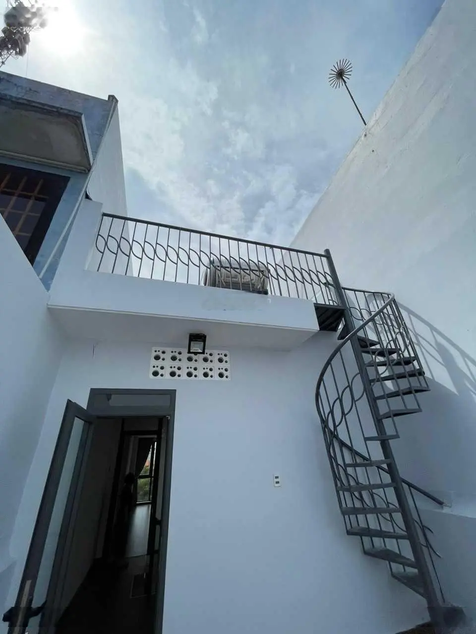 Giá 13.3 tỷ - Nhà 2 Mặt Tiền rất mới đẹp 3 Tầng Trường Chinh,F. Tân Hưng Thuận, Quận 12
