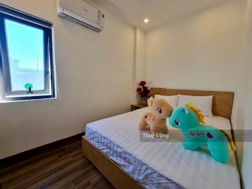 Bán nhanh toà căn hộ 9 tầng 14 phòng Doanh Thu hơn 1.2 tỷ/năm đường Cao Bá Quát- Gần sát Cầu Rồng