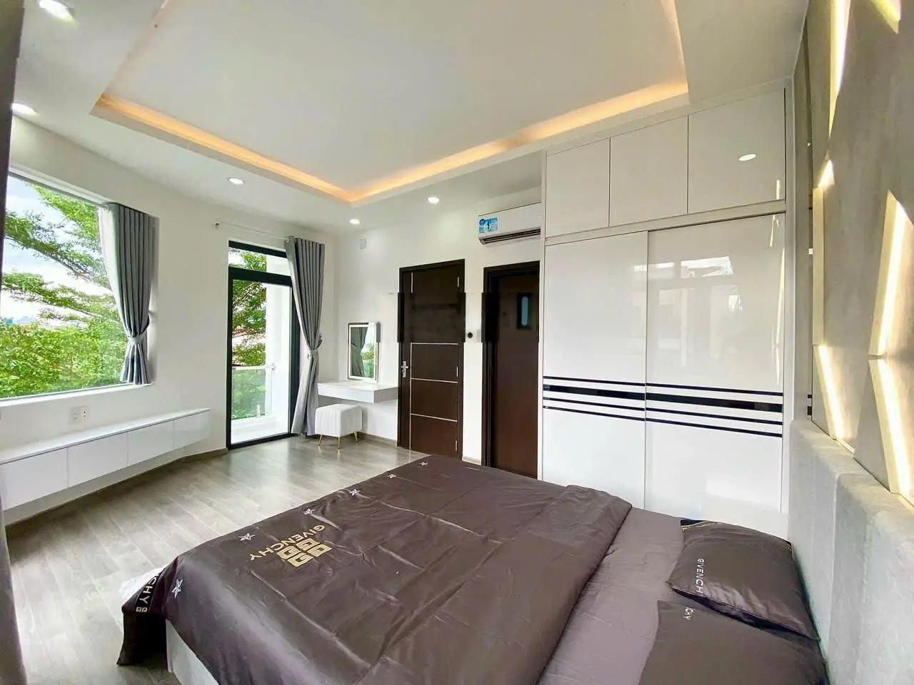 Bán nhà phố - cao cấp - đường số 17 - Huỳnh Thị Đồng - Thị Trấn Nhà Bè