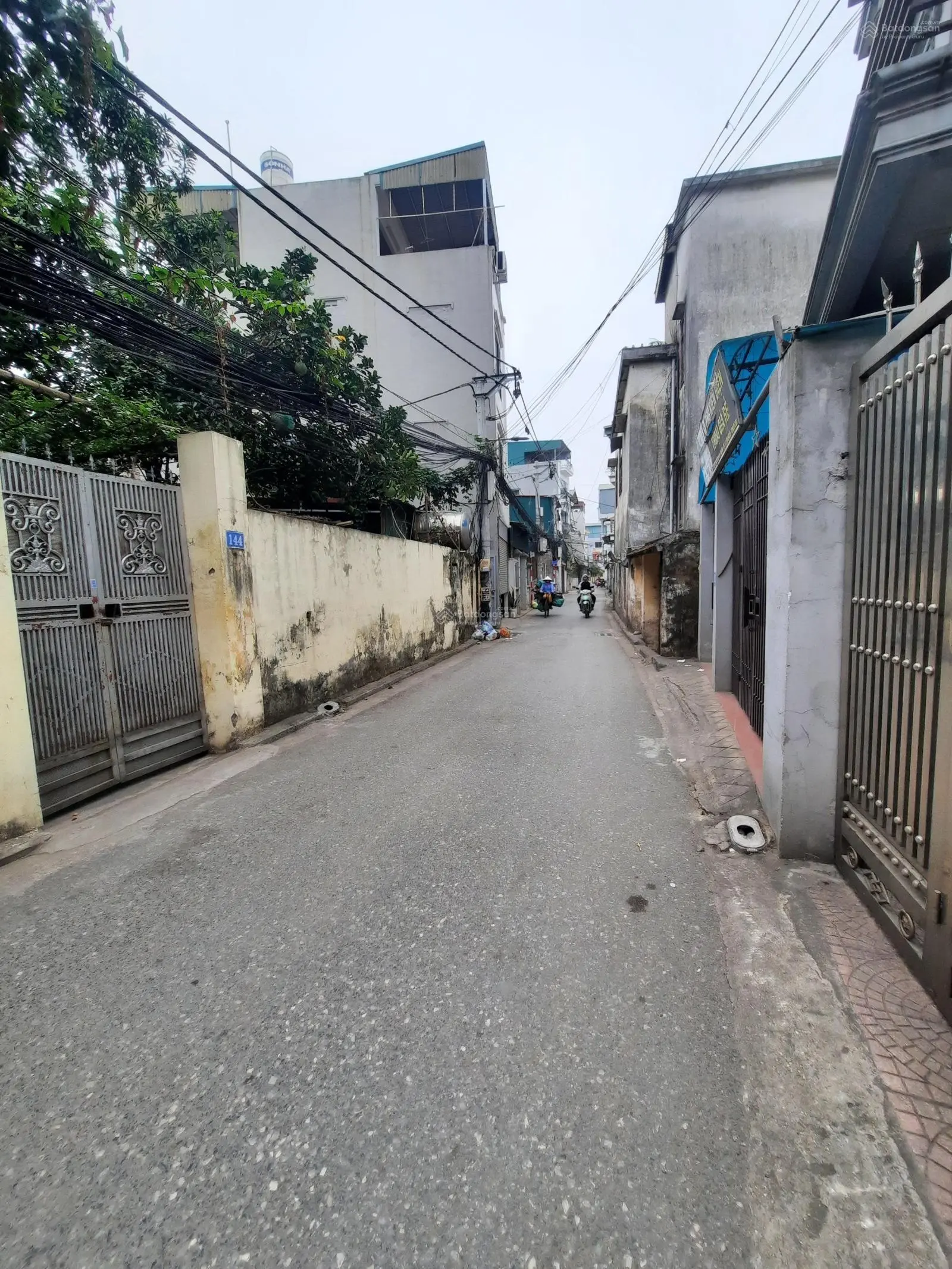 Bán nhà dân xây 6 tầng Phố Trạm, full nội thất, lắp được thang máy - 41m2 - mặt tiền 4m - 6,45 tỷ