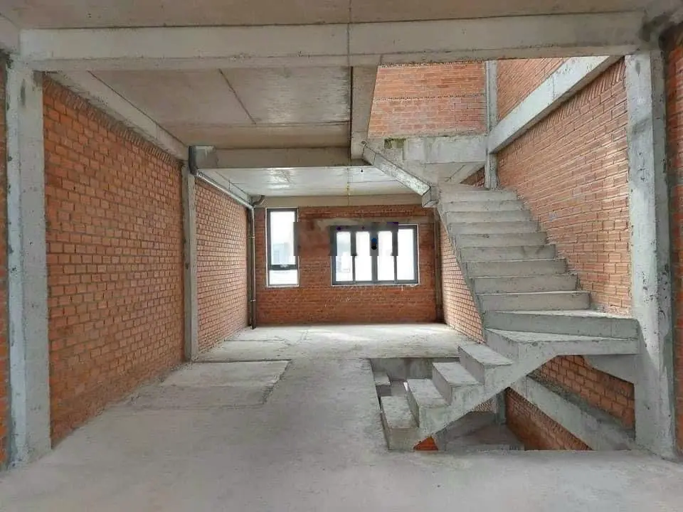 Chính chủ bán nhà phố mặt tiền Sông Vàm Cỏ - 11,5 tỷ - trệt 2 lầu ST - 6x21m - sổ trao tay
