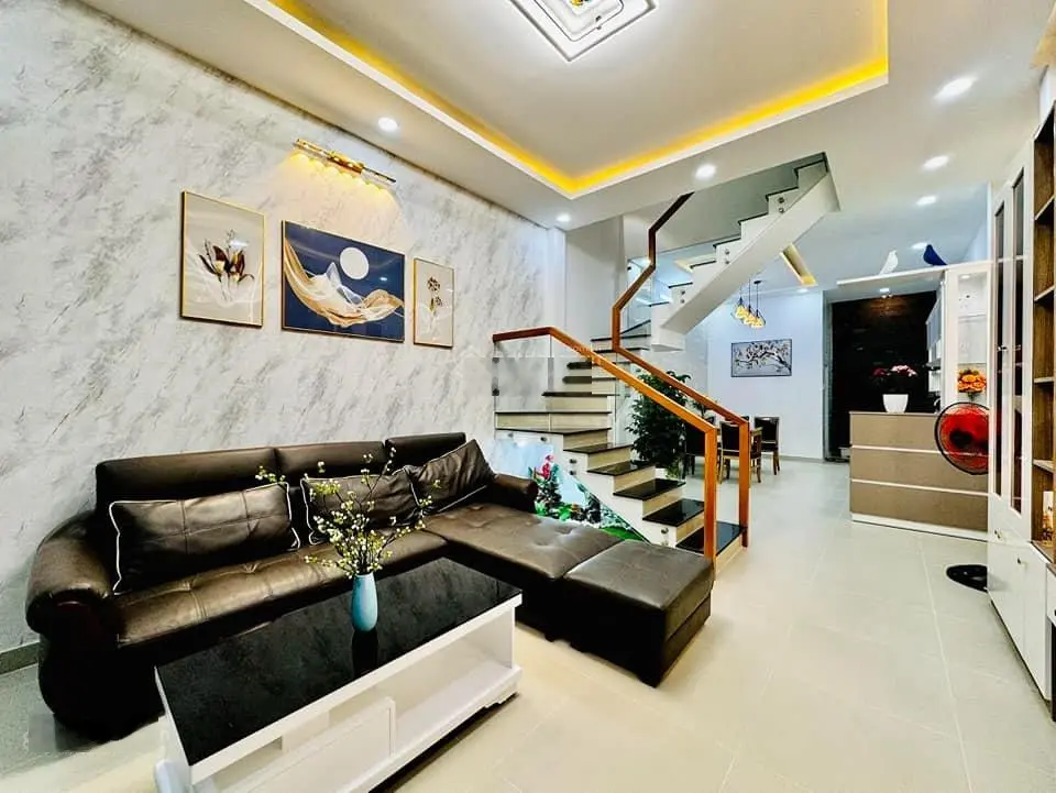 Sang nhanh căn nhà 1 trệt 1 lầu 5x20m=100m2 Hồ Ngọc Lãm gần vòng xoay An Lạc, Bình Tân, sổ riêng