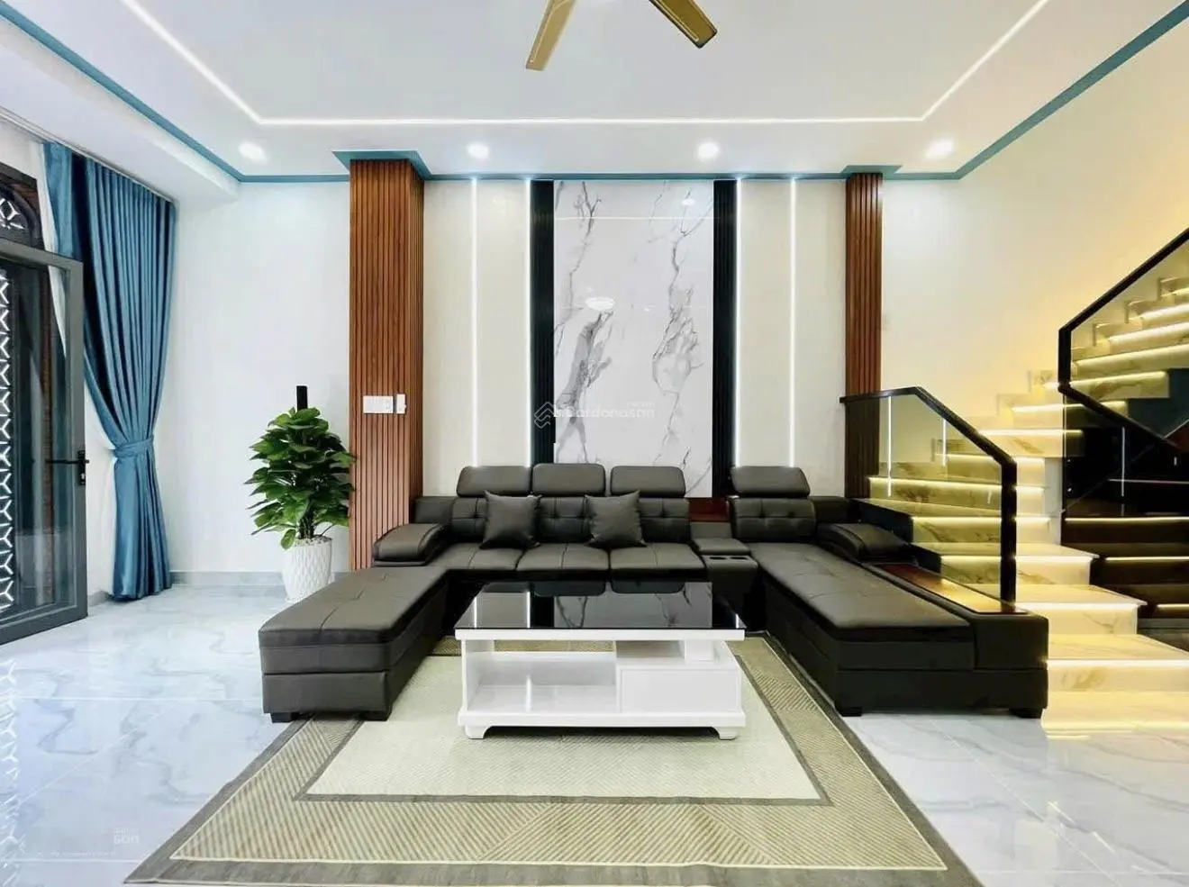 Về quê dưỡng già bán căn đường Số 23, Hiệp Bình Chánh, Thủ Đức. DT 52m2 3PN mới đẹp vào ở luôn