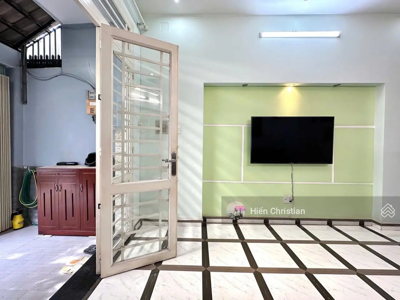 Nhà hẻm ô-tô 7 chỗ, Nơ Trang Long, DT đẹp: 4x16m; 3 tầng; vừa ở vừa kinh doanh; nhỉnh 9tỷ; sổ riêng